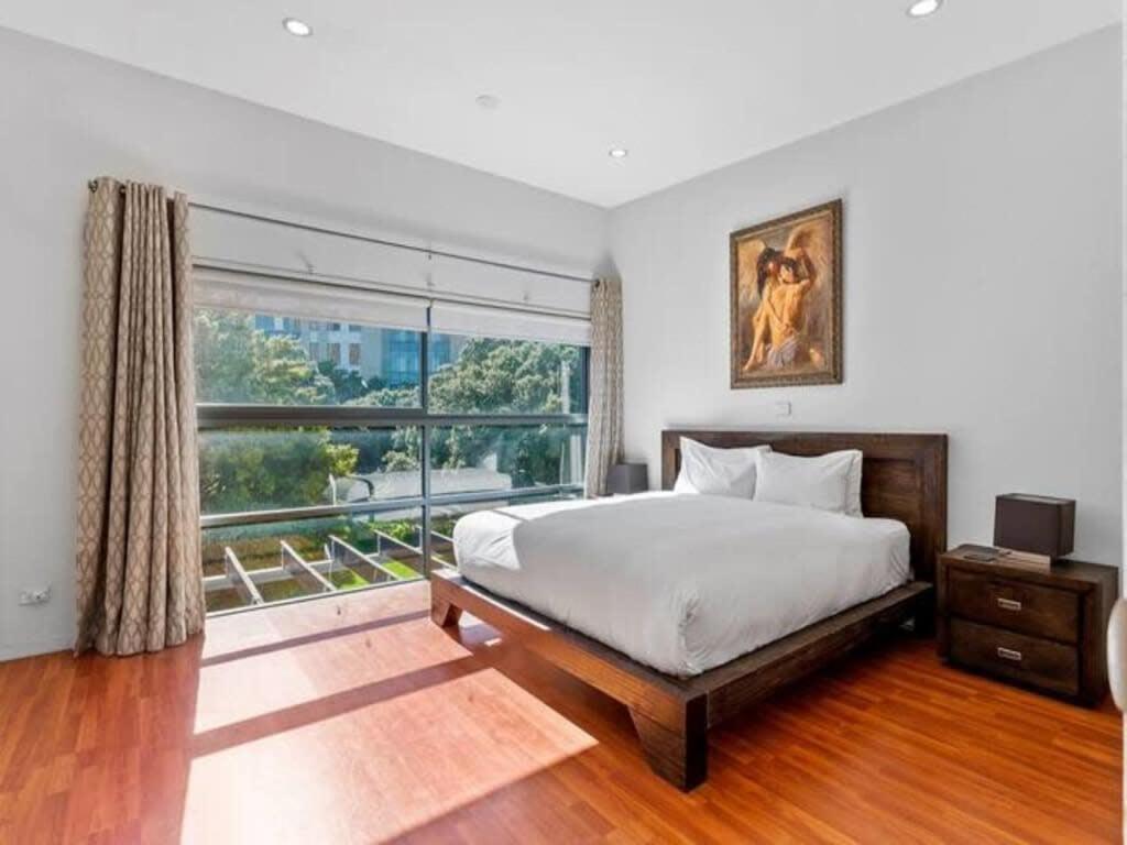 Sleek Modern Pad Next To Spark Arena Free Parking Auckland Eksteriør billede