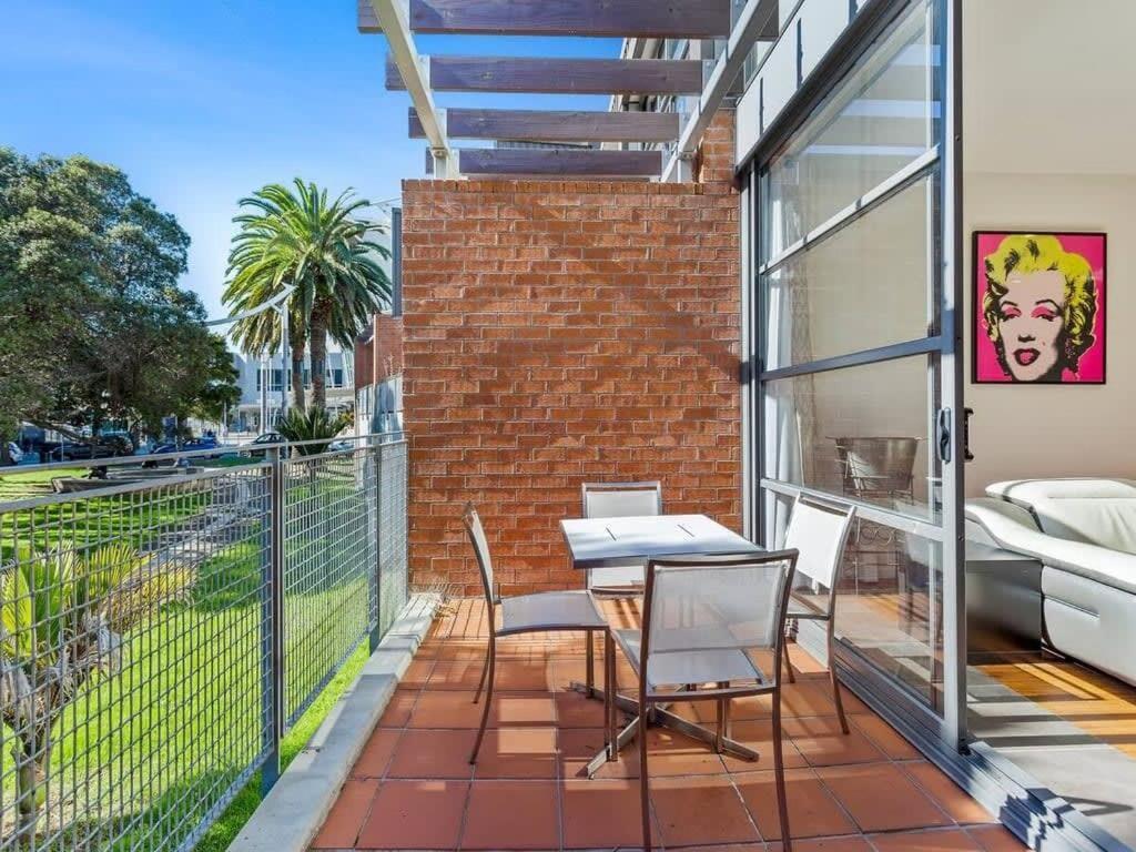 Sleek Modern Pad Next To Spark Arena Free Parking Auckland Eksteriør billede